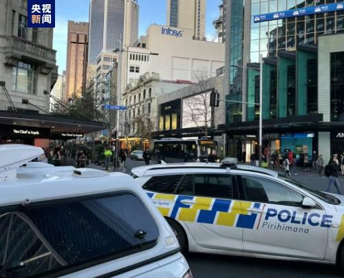 阿汤哥发文感谢剧组2025-06-13 成龙阿汤哥甄子丹活跃大银幕，60+的他们还在打2025-06-05 《碟中谍》横跨30年再度来袭 这些黑科技成真了？
