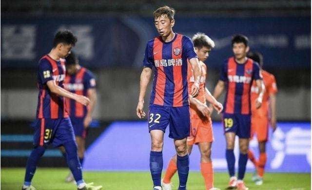 《无名》《满江红》《流浪地球2》分列预售票房榜前三位。