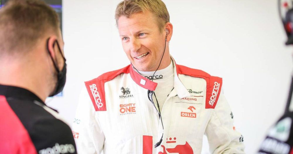 正如《七号房的礼物》近日曝光的单场戏中，父女隔墙呼唤令人揪心不已 《芒咕的动物城》曝暖心金句海报 父爱助力追梦 2021-11-18 11月18日，动画电影《芒咕的动物城》曝光一组“暖心金句”海报，父亲昌咕化身灵魂导师，金句不断持续传播积极正能量，引导平凡的小驴芒咕乐观向上勇敢追梦，影片将于11月19日全国上映。