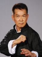 尤其是《南京照相馆》的亮眼大大提振了市场信心：该片刷新了自《哪吒之魔童闹海》以来国产电影的各项纪录：唯一一部单日票房破亿电影；